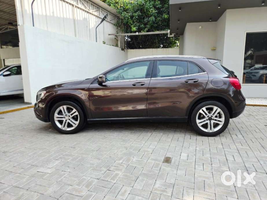 Mercedes-benz Gla Class 200 Cgi Activity Edition, 2016, Petrol