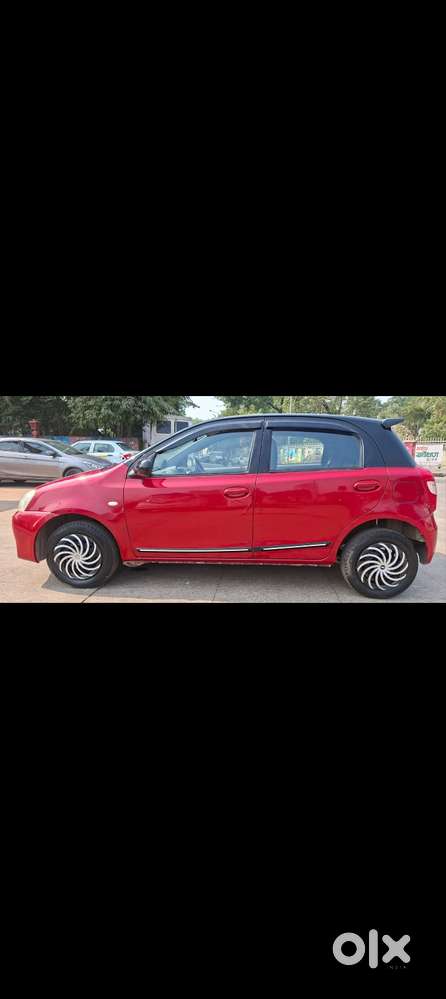 Toyota Etios Liva V, 2016, Petrol