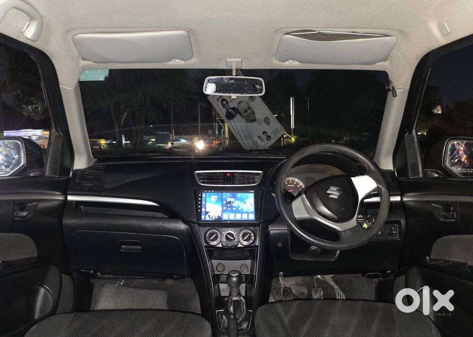 Maruti Suzuki Swift Vxi + Manual, 2012, Petrol