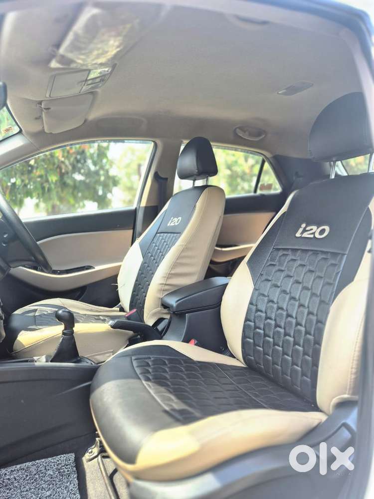 Hyundai I20 Asta (o) 1.2 Ivt, 2019, Petrol
