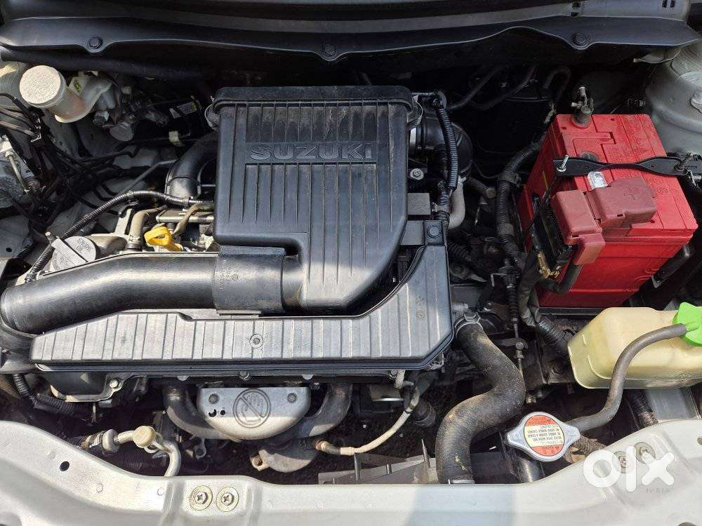 Maruti Suzuki Swift Dzire Zxi + Mt, 2013, Petrol