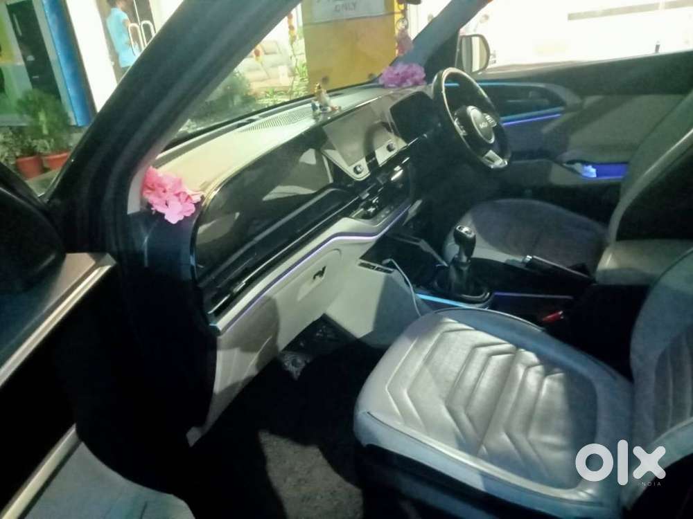 Kia,carens,luxury 7 Seater