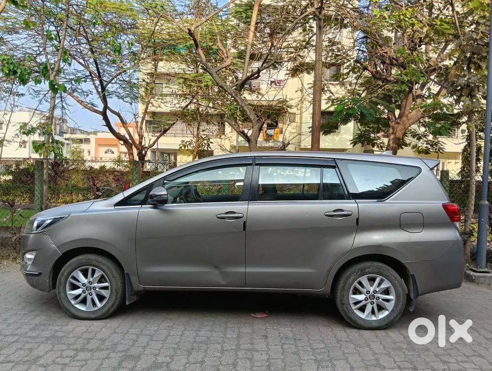 Toyota Innova Crysta 2.4 G Mt, 2017, Diesel