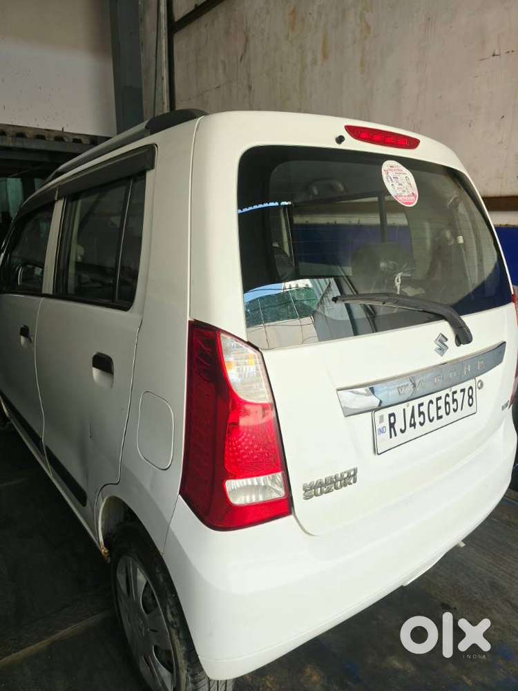 Maruti Suzuki Wagon R 1.0 Vxi, 2018, Petrol