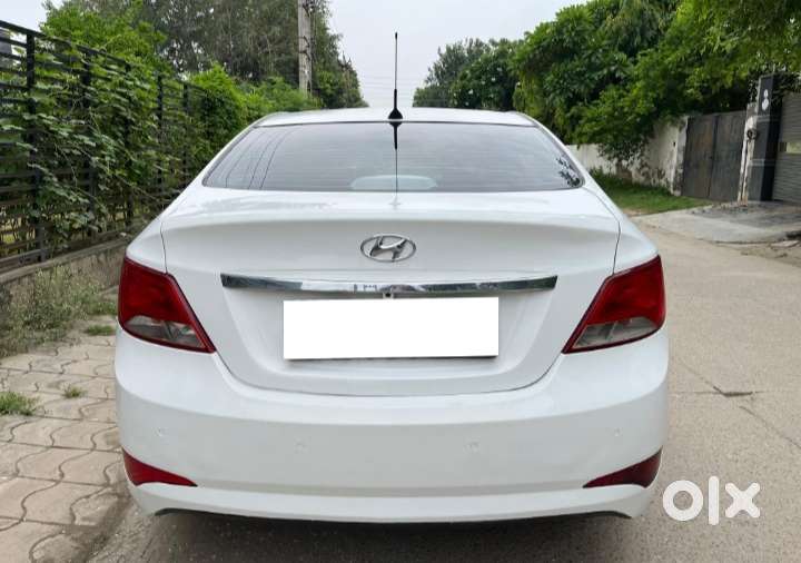 Hyundai Verna