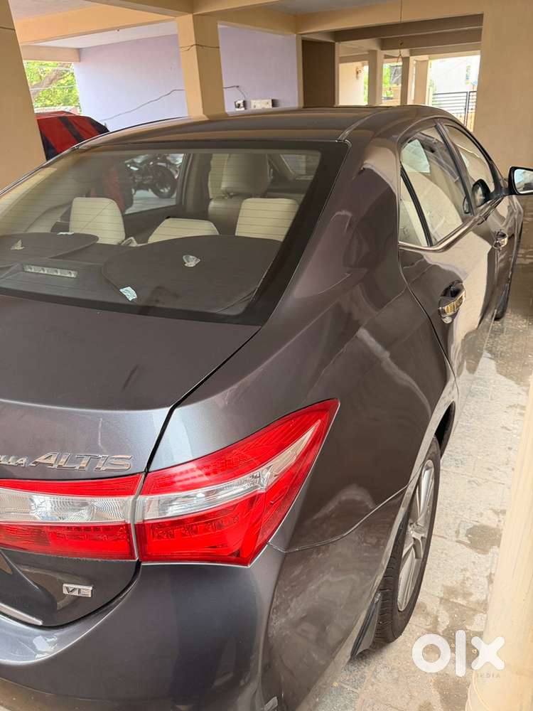 Toyota Corolla Altis 2014