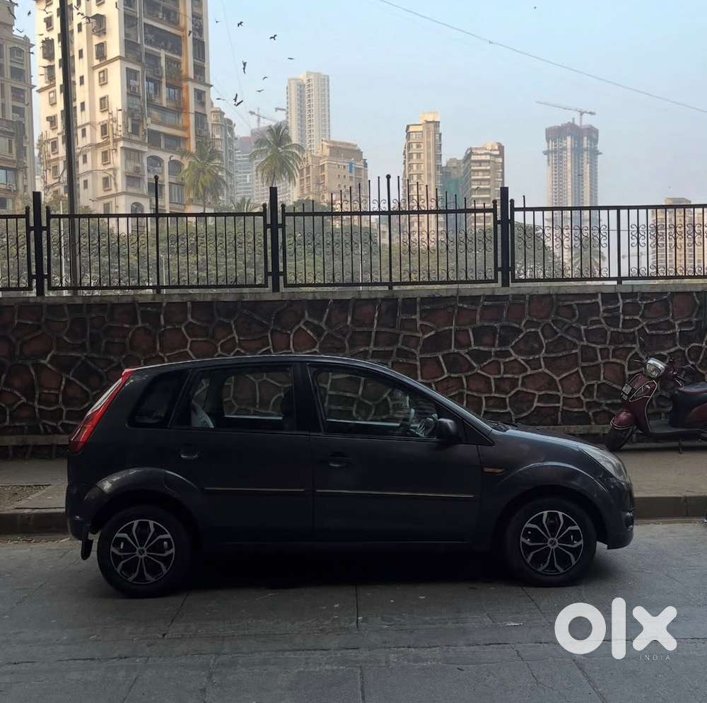 Ford Figo Petrol 2011
