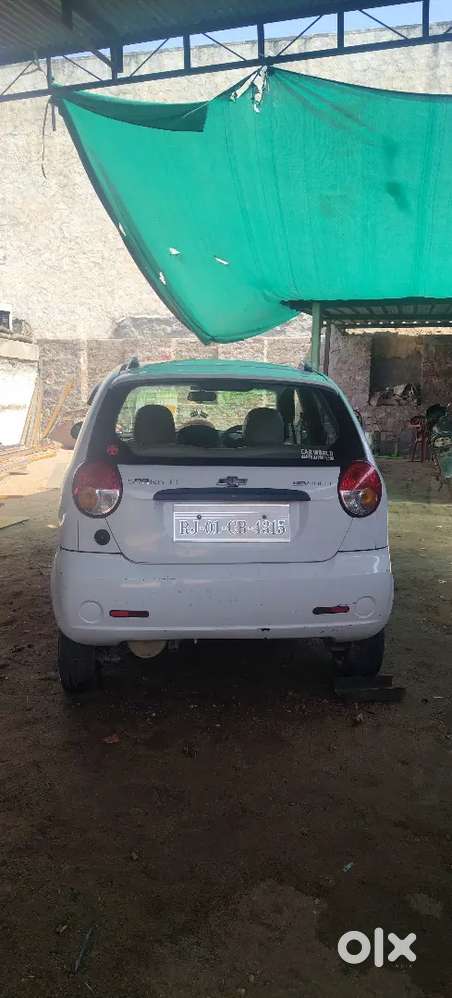 Chevrolet Spark 2011 Petrol Well Maintained
