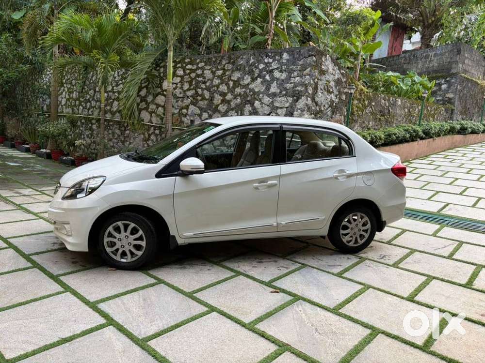 Honda Amaze Vx At I-vtech, 2015, Petrol