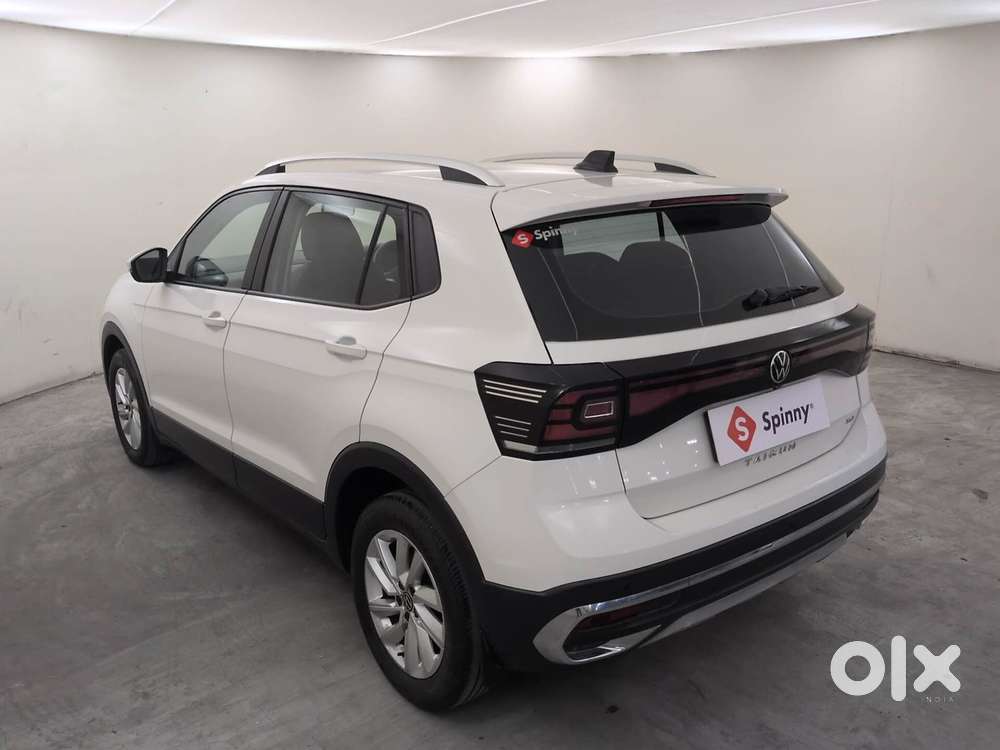 Volkswagen Taigun 1.0 Tsi Highline At, 2022, Petrol