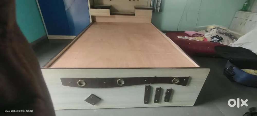 4 X 6 Double Bed