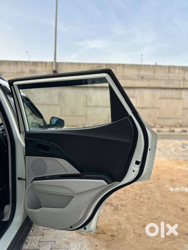 Mahindra Xuv300 W6 Diesel, 2020, Diesel