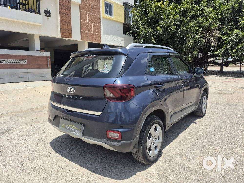 Hyundai Venue 1.2 S Plus, 2021, Petrol