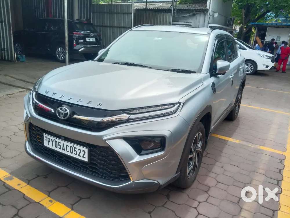 Toyota Urban Cruiser Hyryder 2026 Drive