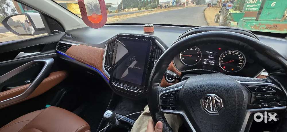 Mg Hector Plus 2021 Diesel Well Maintained