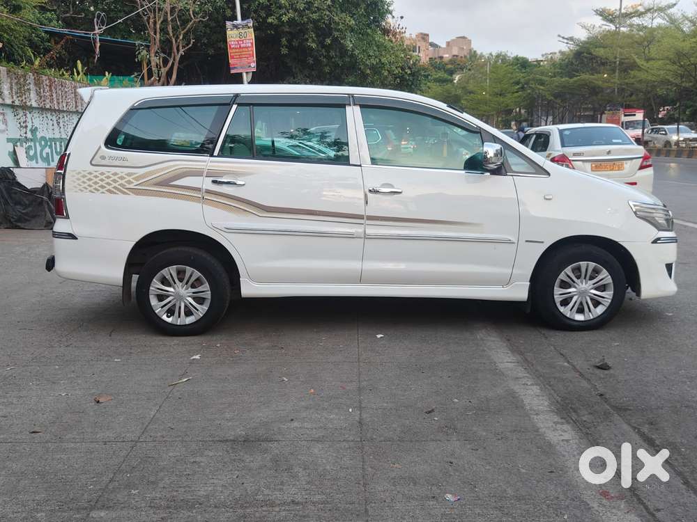 Toyota Innova 2.5 G (diesel) 8 Seater, 2012, Diesel