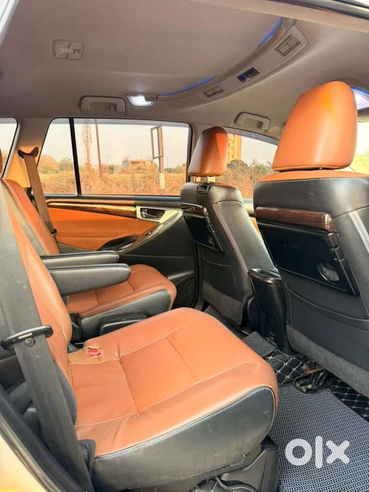 Toyota Innova Crysta 2.8 Zx At 7 Seater, 2019, Diesel