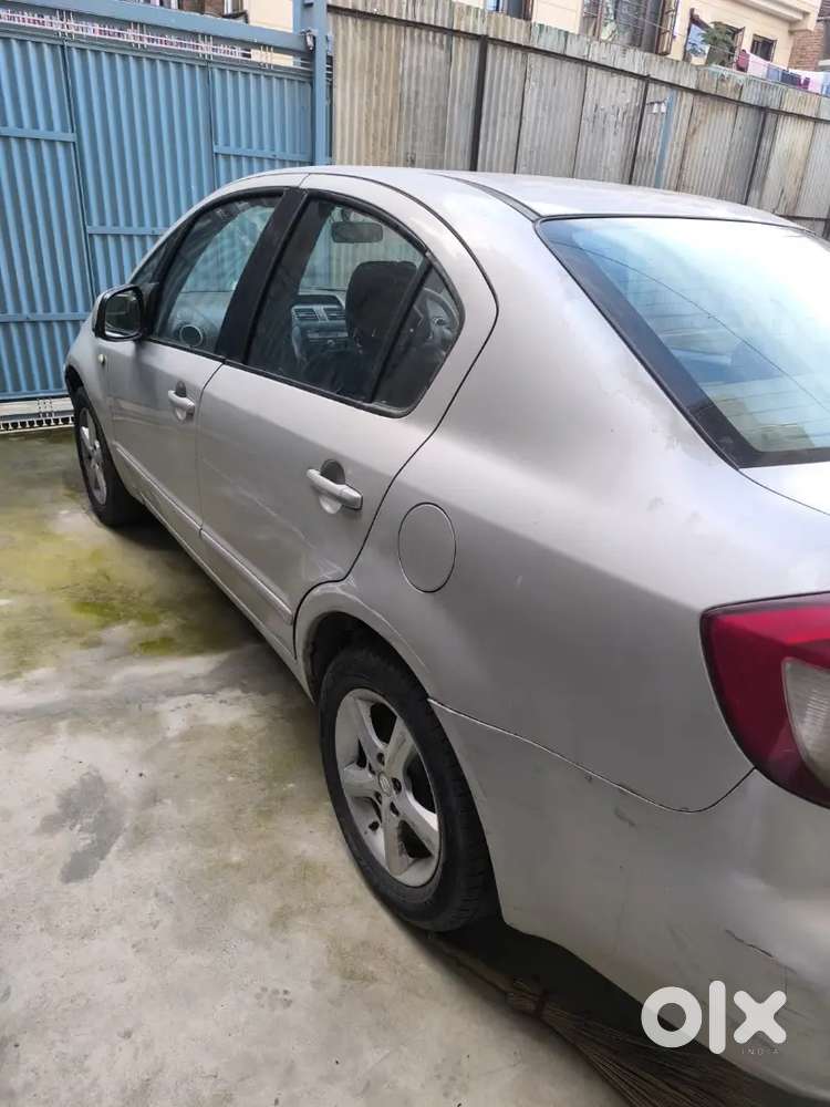 Maruti Suzuki Sx4 2010