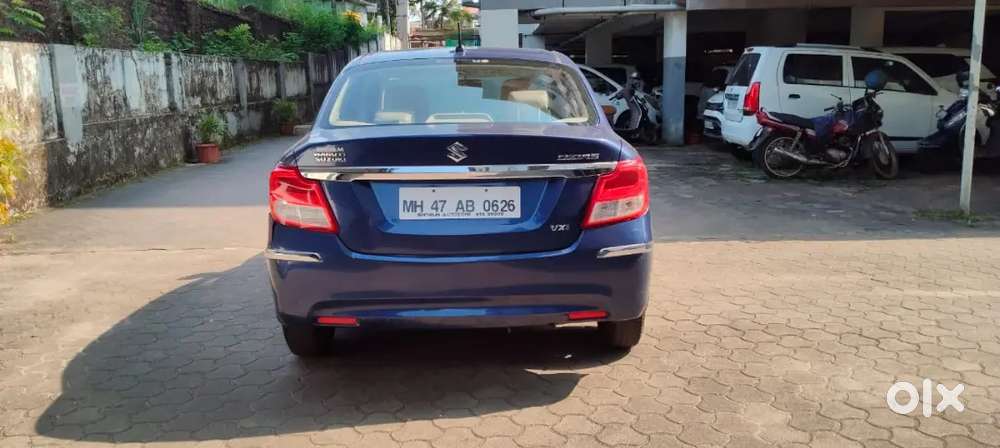 Maruti Suzuki Dzire 2017 Petrol 73500 Km Driven