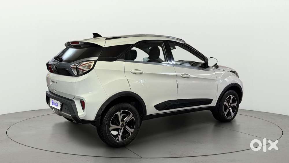 Tata Nexon 1.2 Revotron Xza Plus Premium, 2021, Petrol
