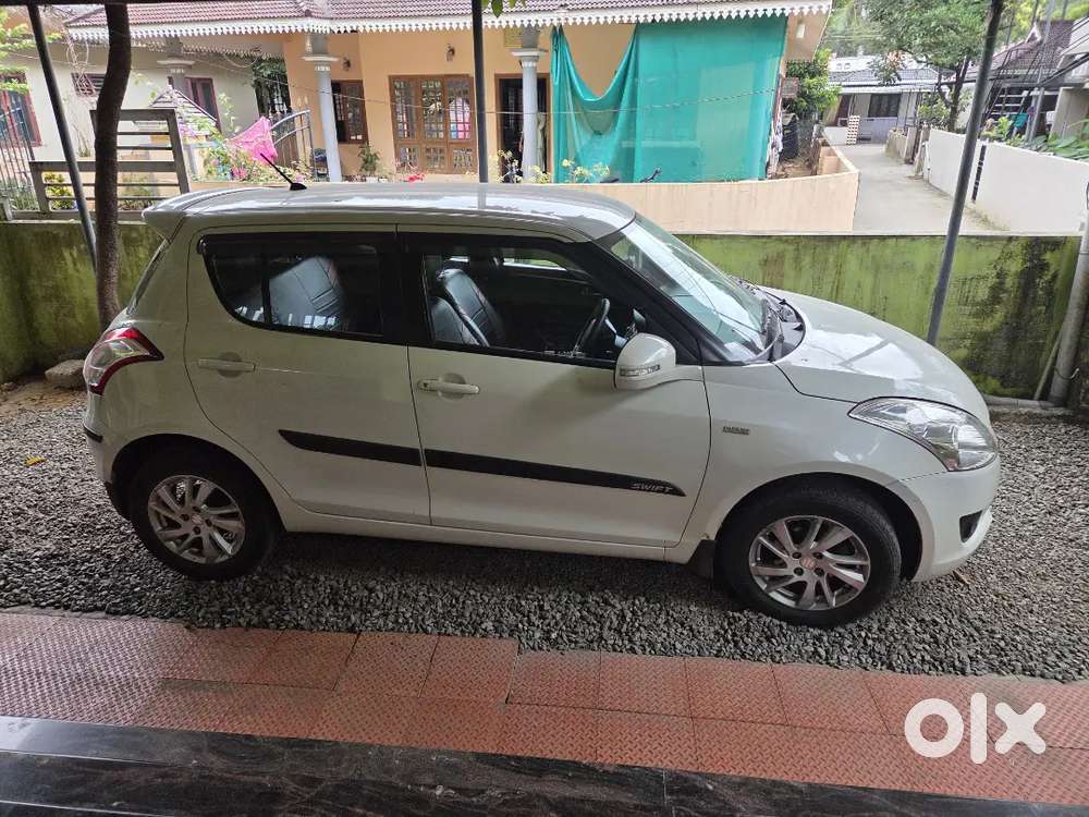 Maruti Swift Zdi Diesel 2012