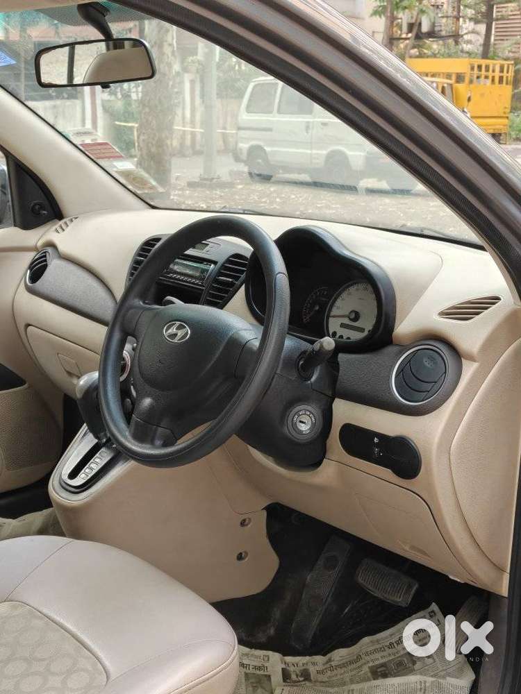 Hyundai I10 Sportz At, 2010, Petrol