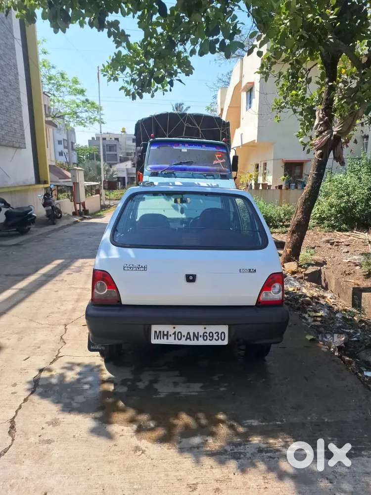Maruti Suzuki 800 2010