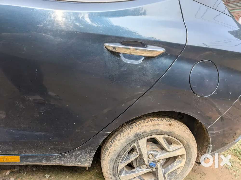 Hyundai Aura Sx Cng 2024 Manual