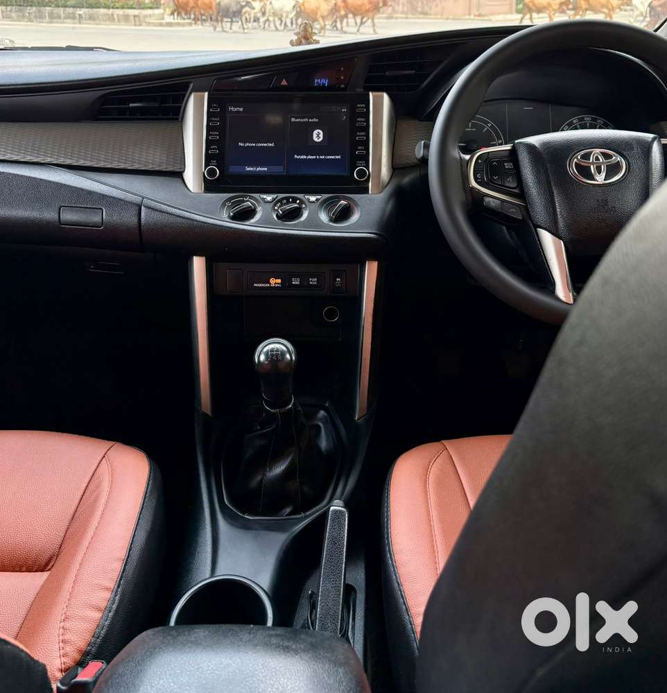 Toyota Innova Crysta 2.4 G Mt 8s, 2022, Diesel