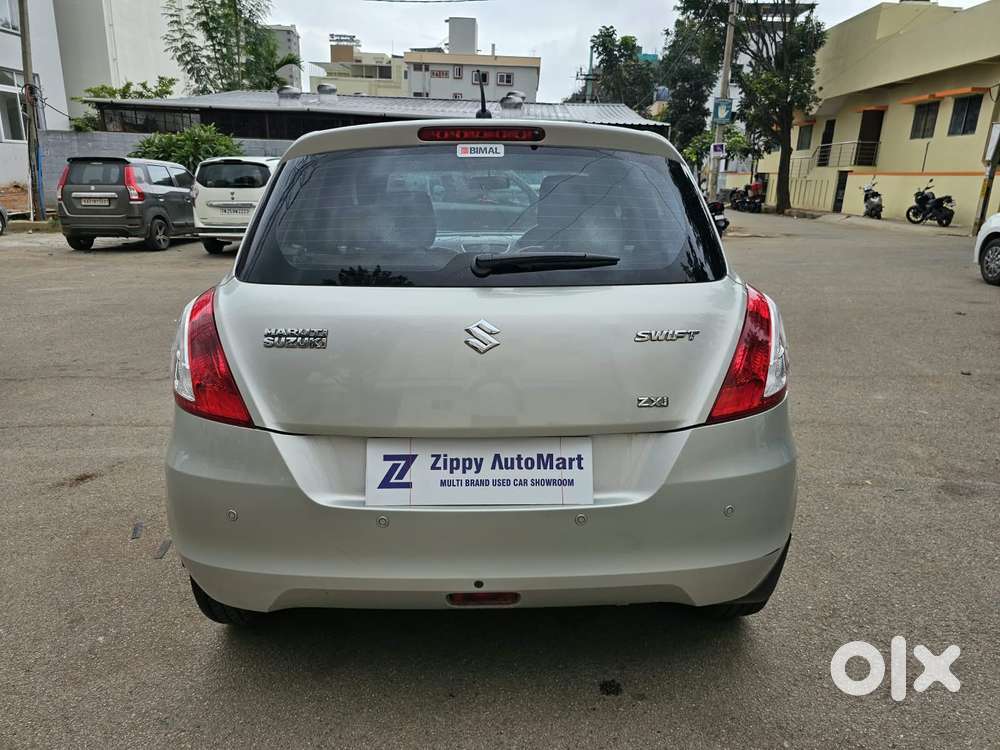 Maruti Suzuki Swift Vvt Zxi, 2017, Petrol