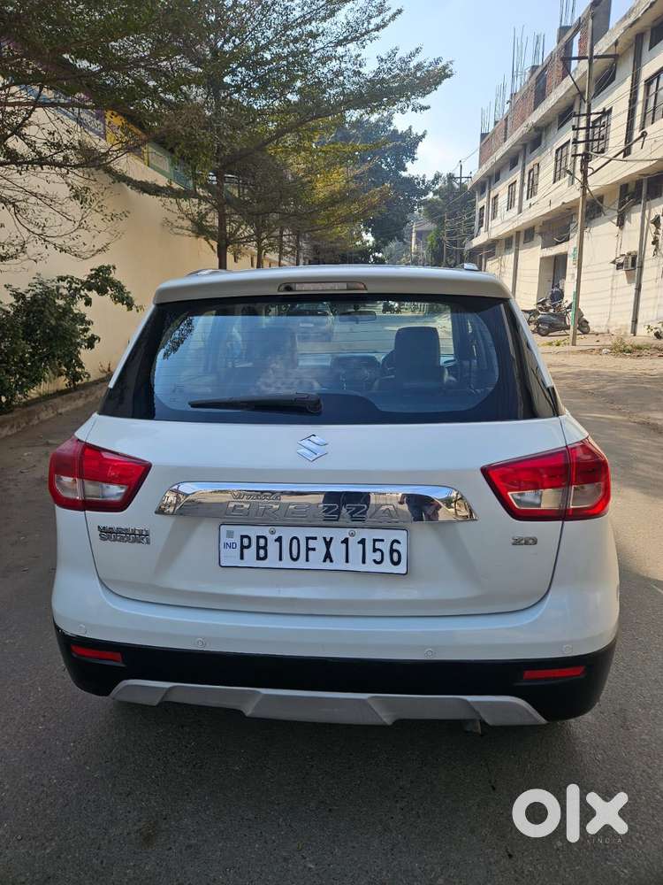 Maruti Suzuki Vitara Brezza Zdi Mt, 2016, Diesel