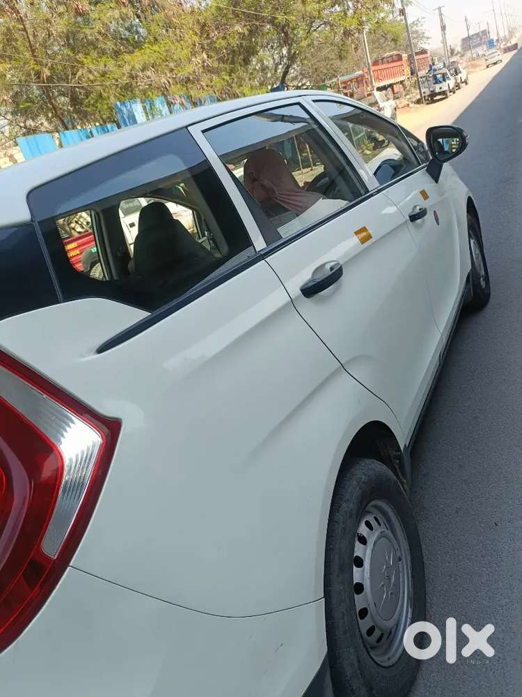 Mahindra Marazzo 2022
