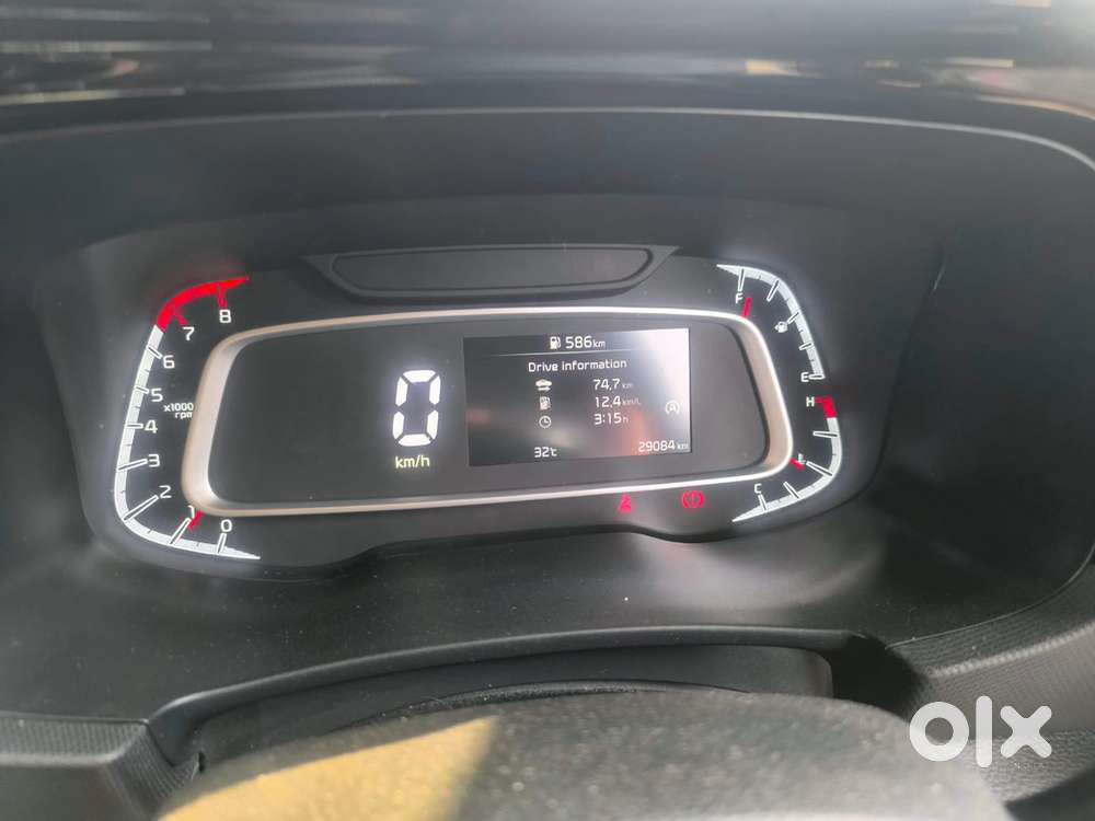 Kia Sonet 2024 Petrol First Owner