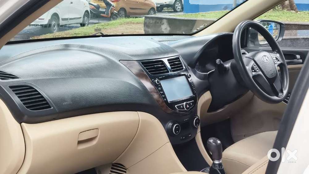 Hyundai Verna 1.5 Sx Vtvt, 2016, Petrol