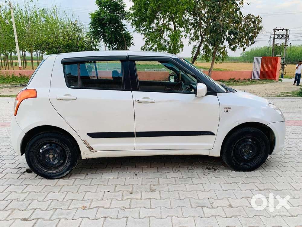 Maruti Suzuki Swift 2010 Diesel 148873 Km Driven