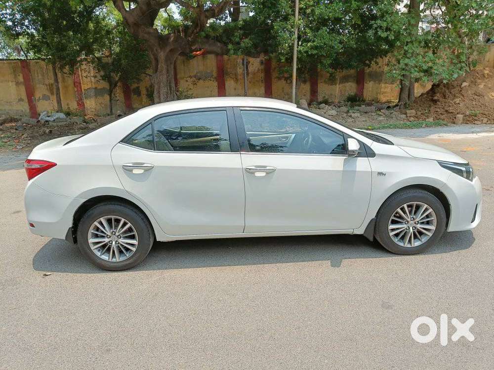 Toyota Corolla Altis 1.8 Vl, 2016, Petrol