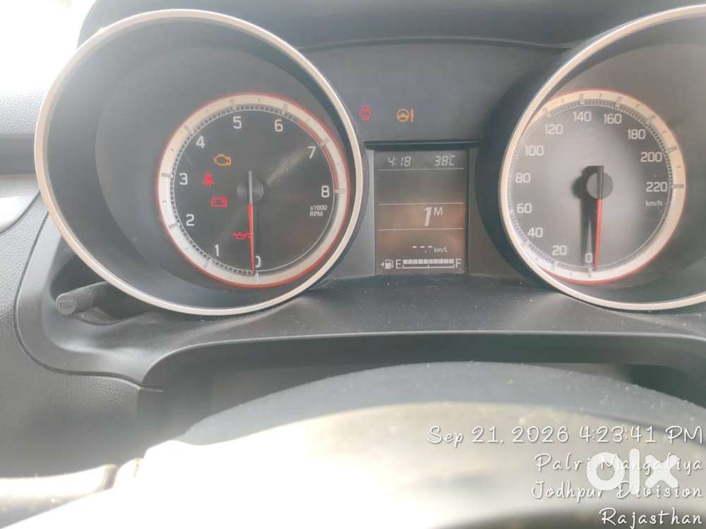 Maruti Suzuki Swift Vxi 2019