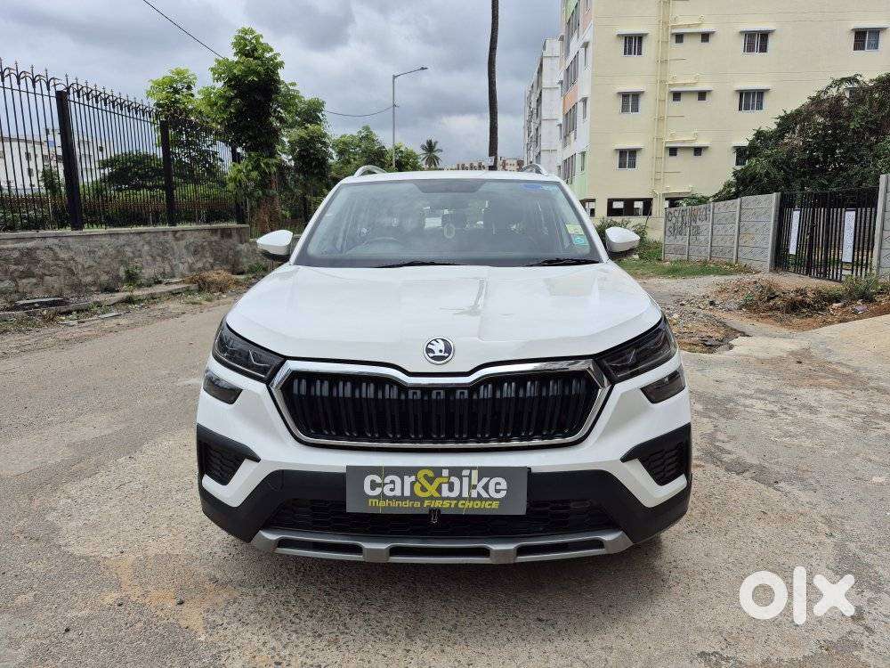 Skoda Kushaq 1.0 Tsi Ambition, 2022, Petrol