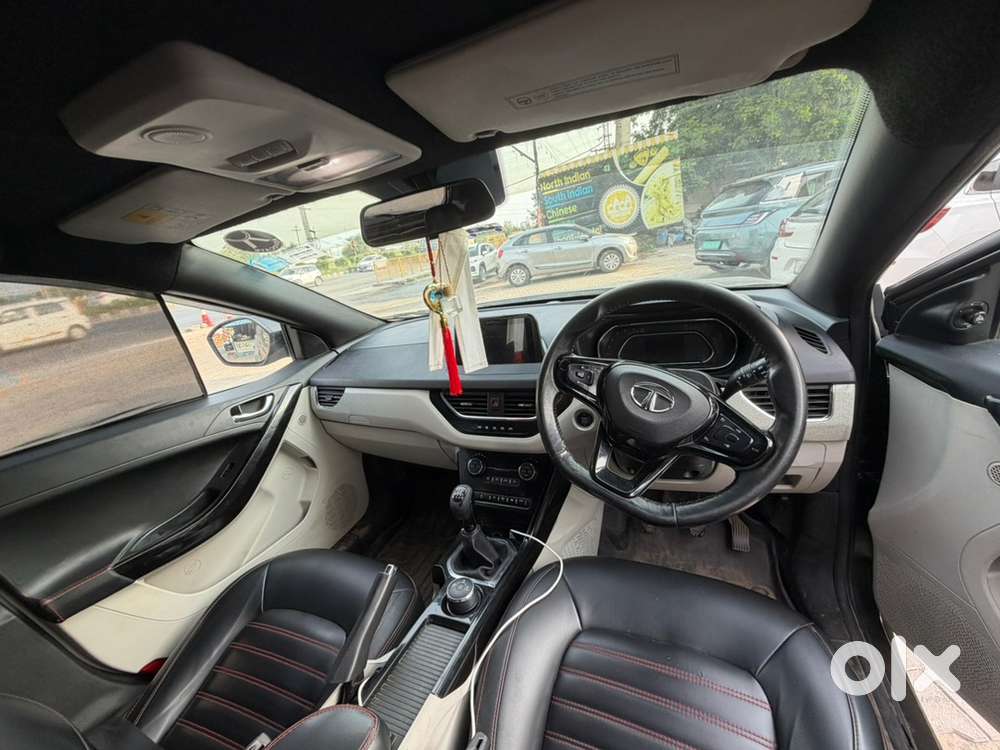 Tata Nexon 2022 Petrol