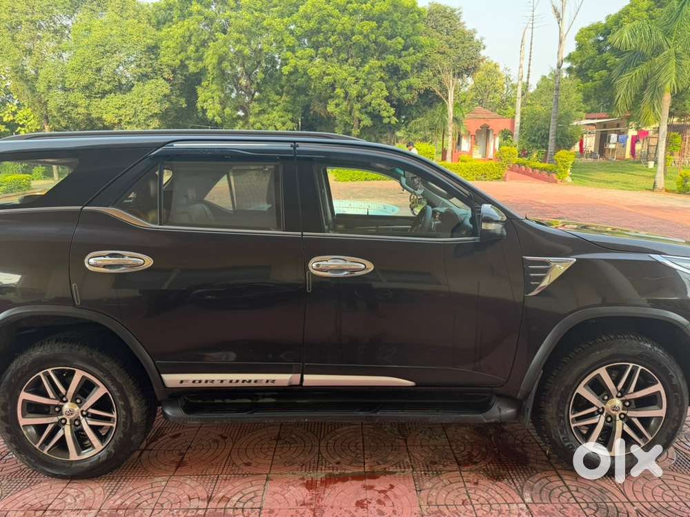 Toyota Fortuner Diesel 2017 4x4 Automatic