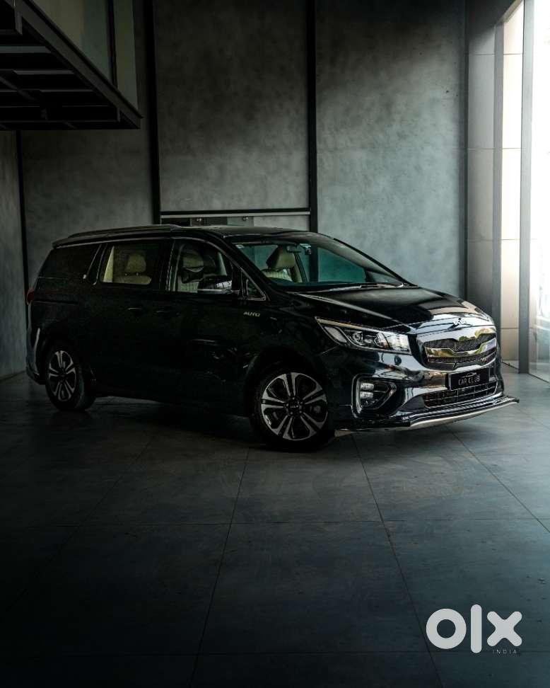 Kia Carnival Prestige, 2023, Diesel