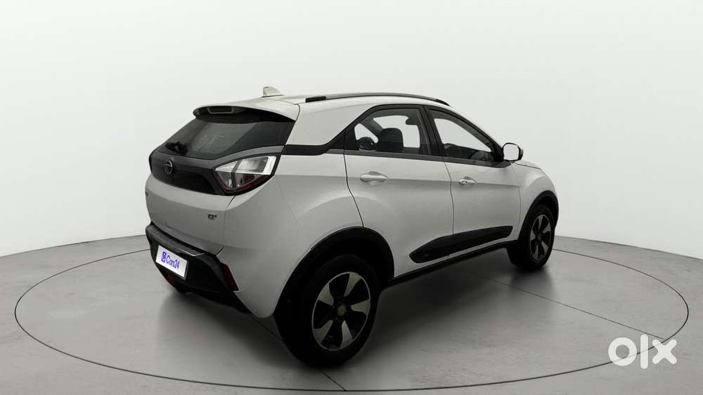 Tata Nexon 1.2 Revotron Xz Plus, 2017, Petrol