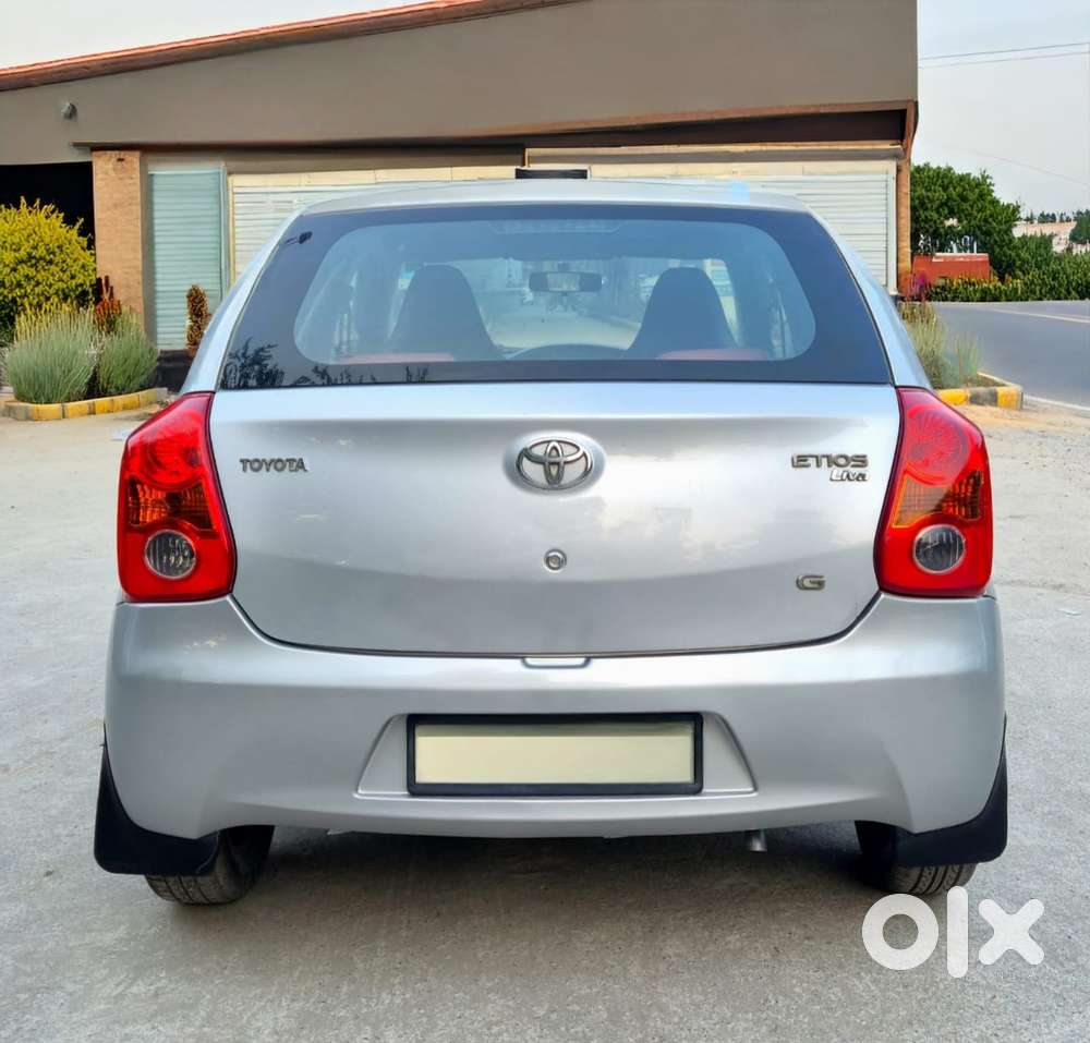 Toyota Etios Liva G Exclusive, 2011, Petrol