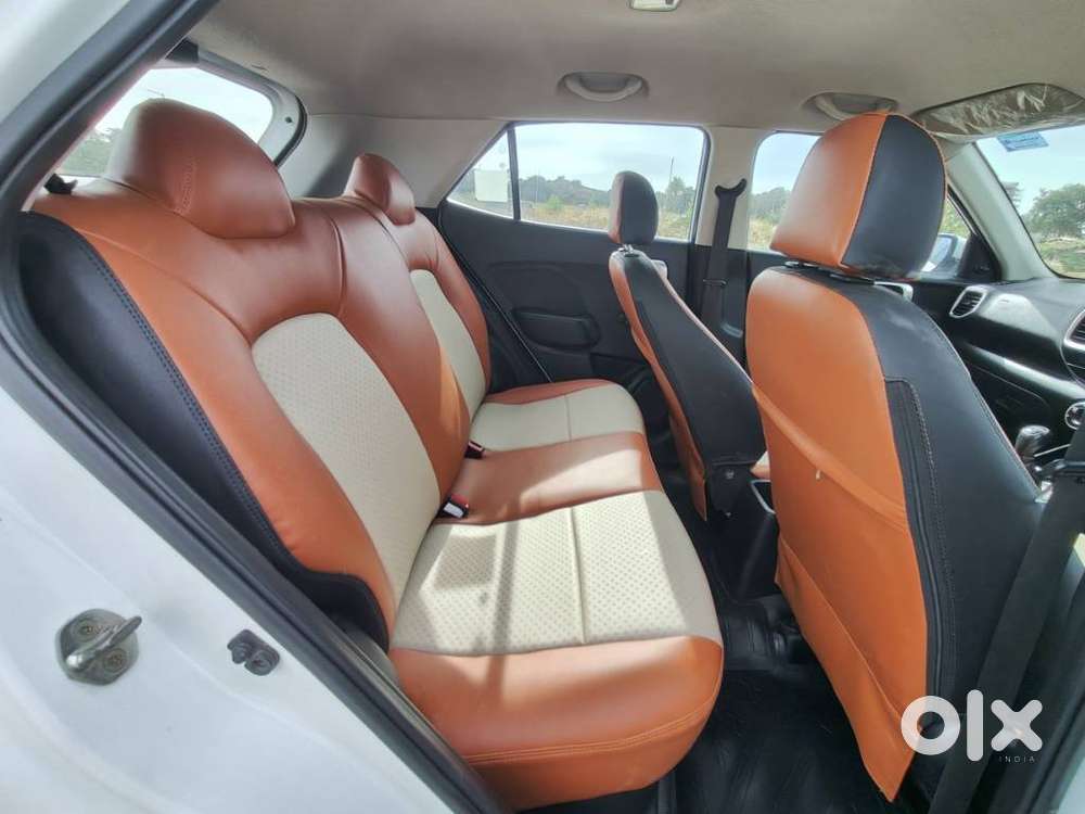 Hyundai Venue E, 2022, Petrol