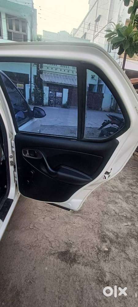 Tata Indigo Ecs Ecs Gls, 2015, Diesel