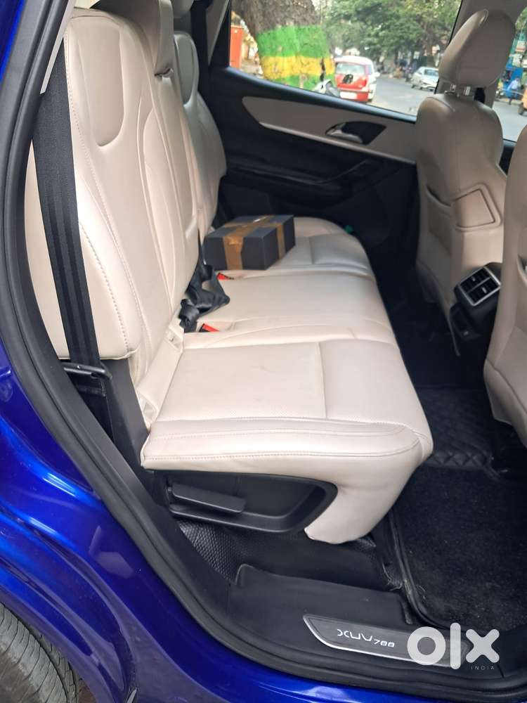 Mahindra Xuv700 2.2 Ax 7 Diesel At Luxury Pack Str, 2022, Diesel