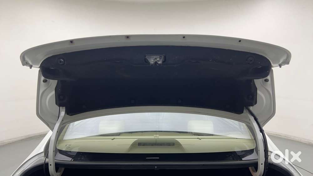 Maruti Suzuki Ciaz Alpha 1.5 At, 2022, Petrol