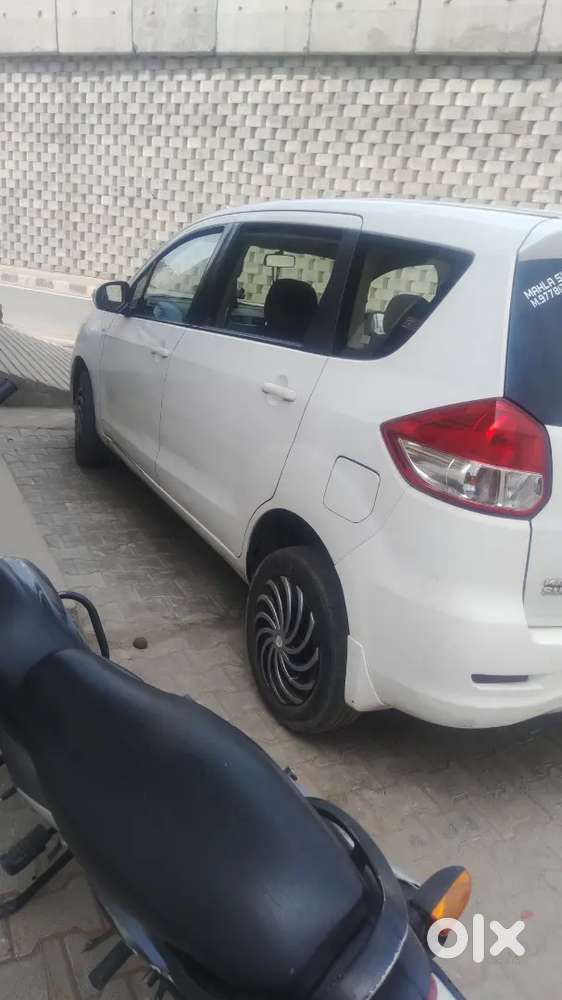 Maruti Suzuki Ertiga 2012 Diesel 170000 Km Driven