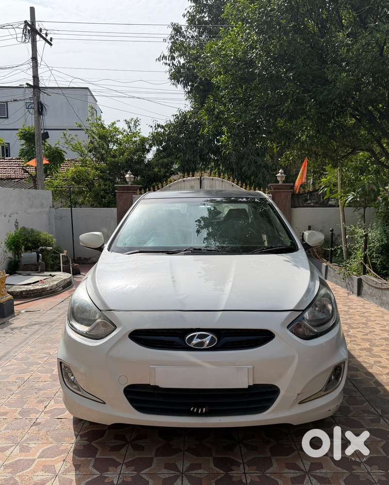 Hyundai Fluidic Verna 2013 Registration 2014
