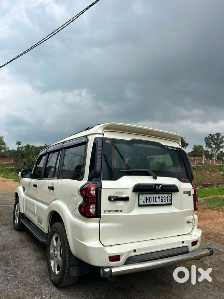 Mahindra Scorpio Diesel 2017